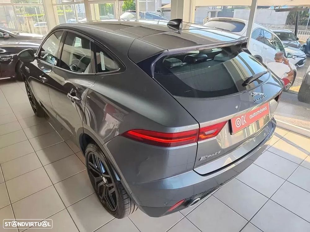 Jaguar E-Pace - 9