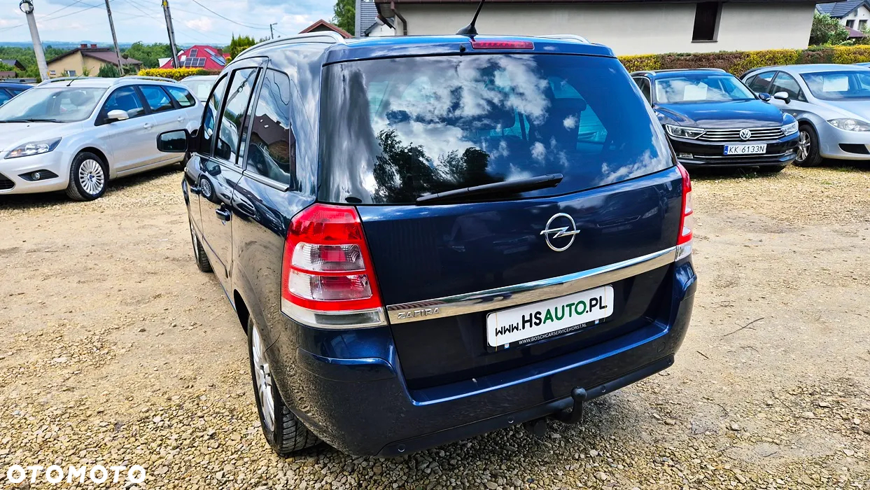 Opel Zafira 1.8 Cosmo - 21