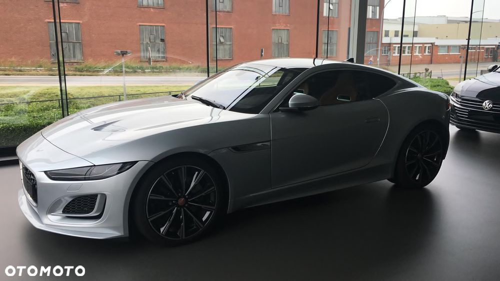 Jaguar F-Type 2.0 Turbo R-Dynamic - 29