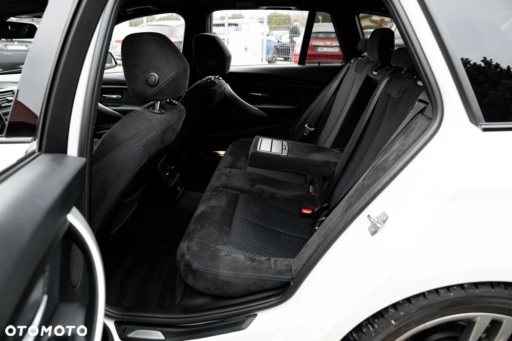 BMW Seria 3 320d Sport-Aut Blue Performance - 21