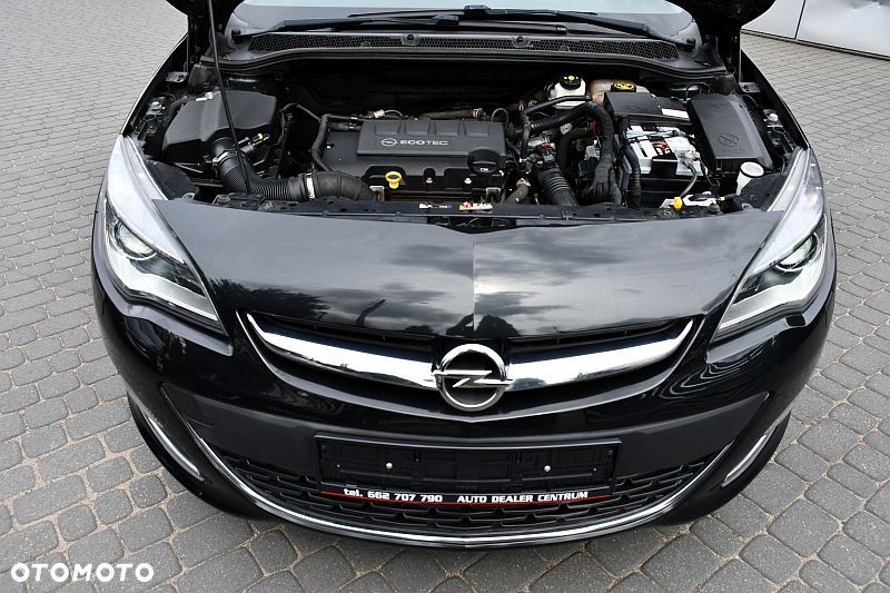 Opel Astra 1.4 T Cosmo - 35