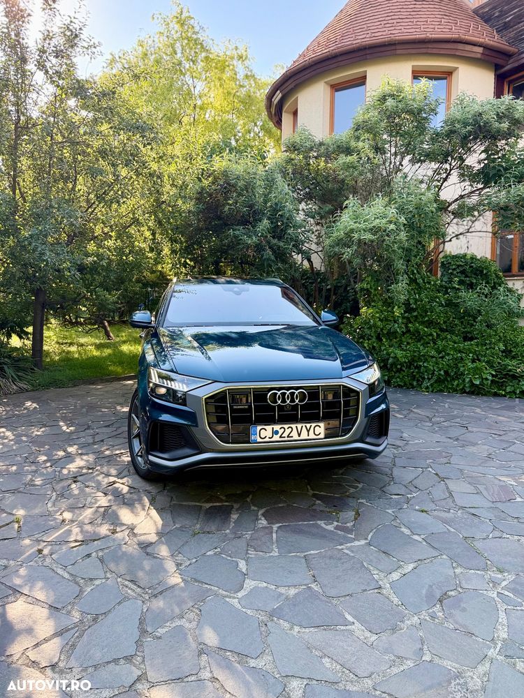 Audi Q8 - 2
