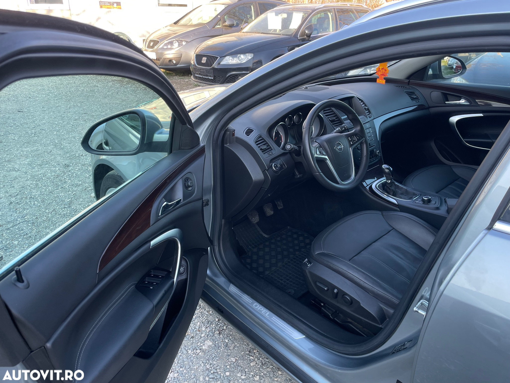 Opel Insignia 2.0 CDTI Sports Tourer Cosmo - 10