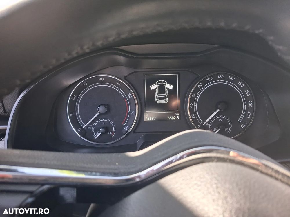 Skoda Kamiq 1.0 TSI Ambition - 8