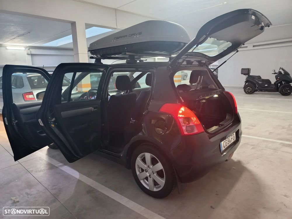 Suzuki Swift 1.3 16V Sport - 13