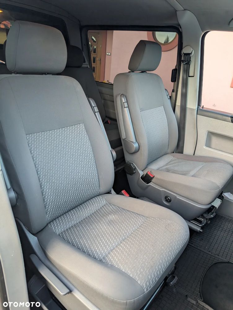 Volkswagen Transporter - 23