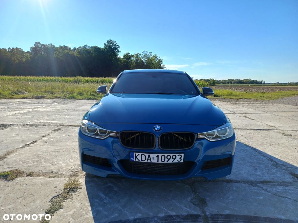BMW Seria 3 335i M Sport - 1