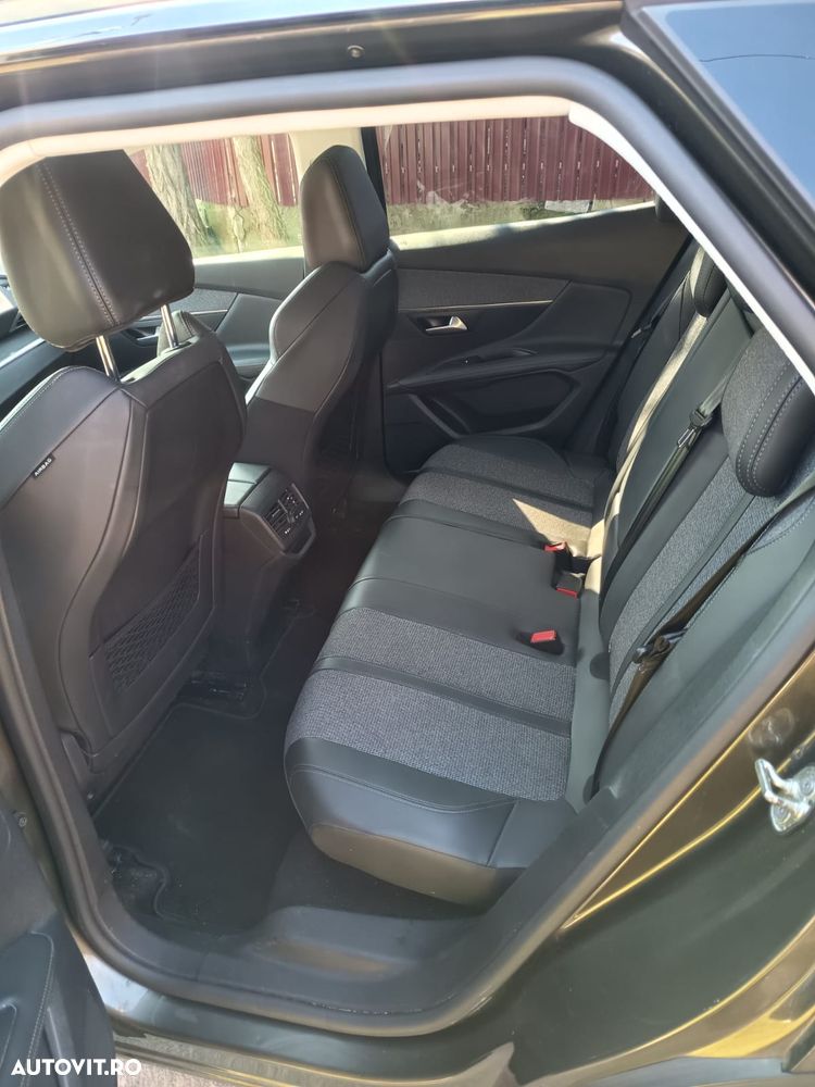 Peugeot 3008 - 3