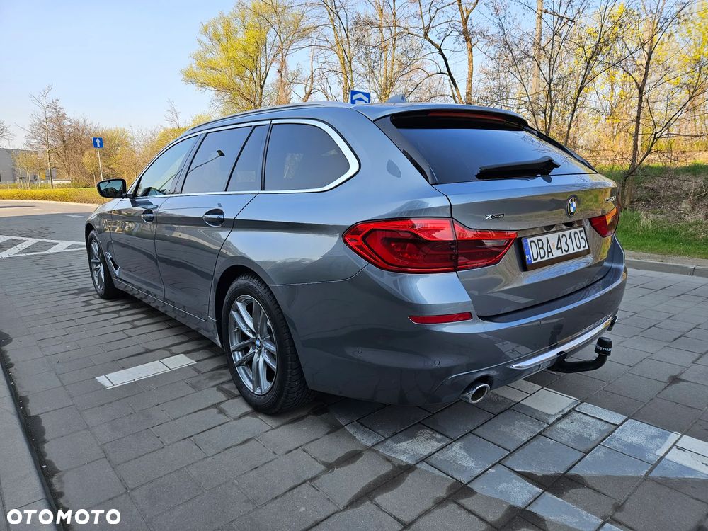 BMW Seria 5 520d xDrive Luxury Line - 16