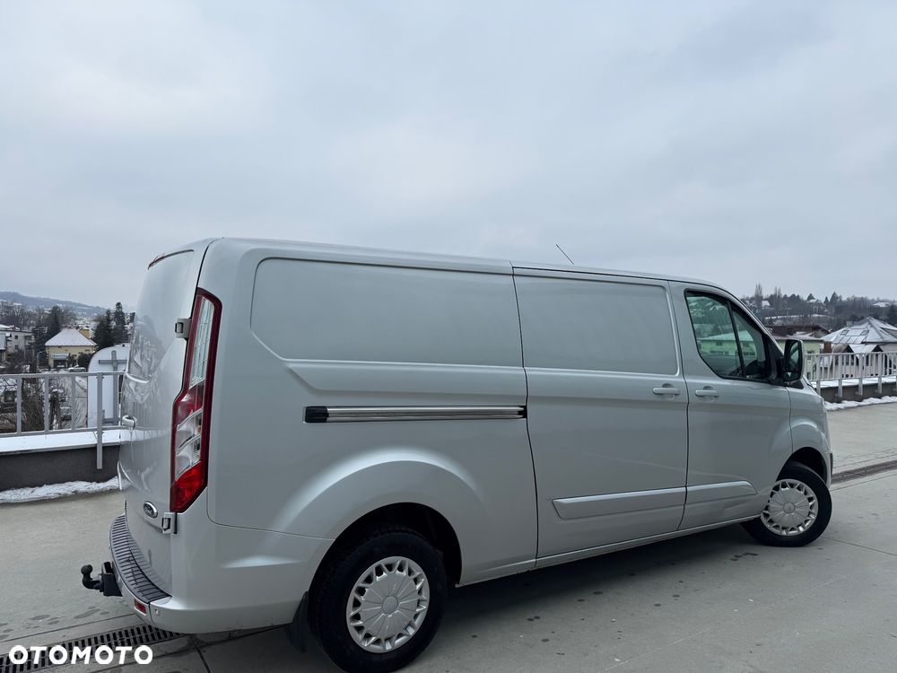 Ford TRANSIT COUSTOM - 3