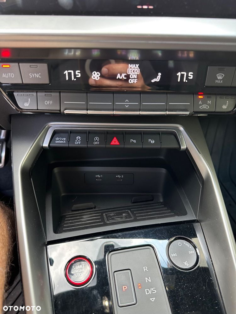 Audi RS3 Limousine - 14