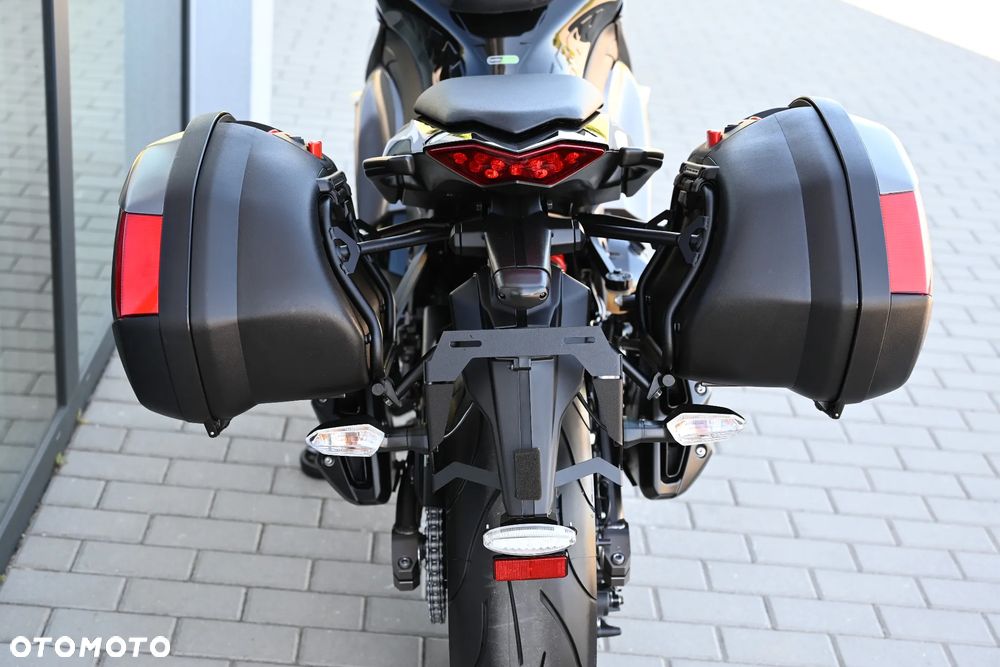 Kawasaki Z - 8