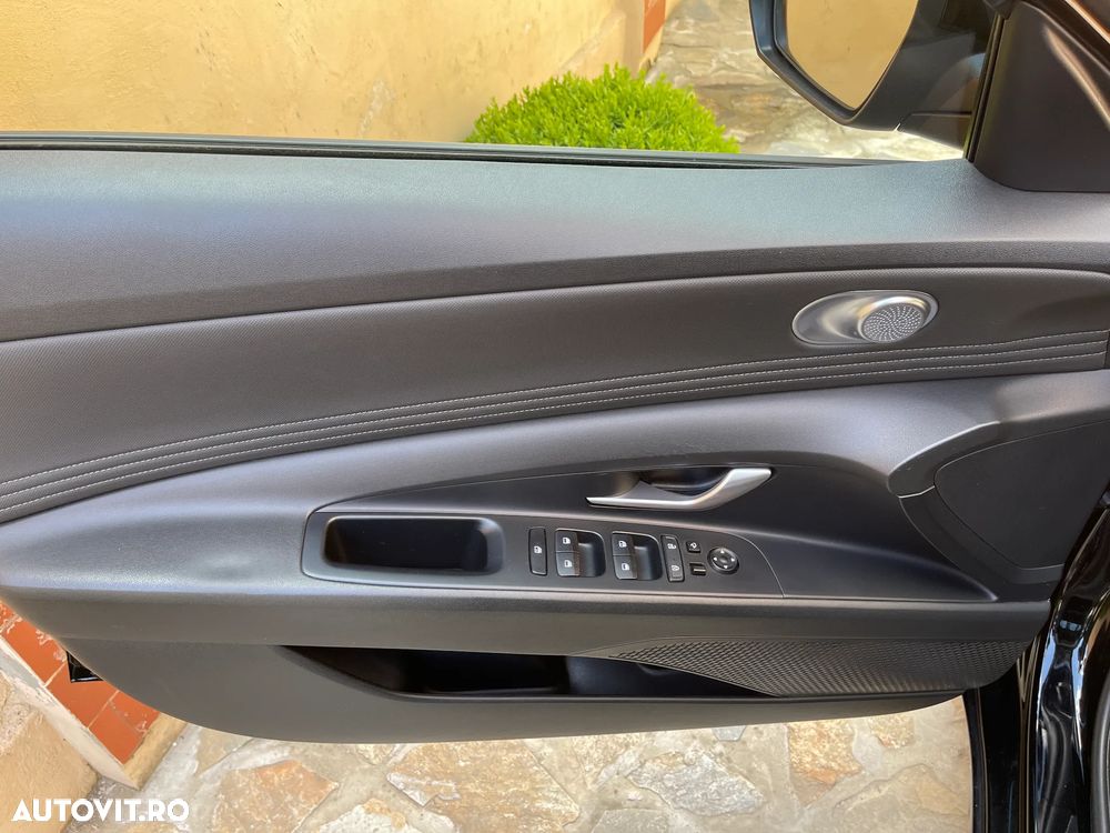 Hyundai Elantra 1.6 l 123 CP 6MT Exclusive - 15