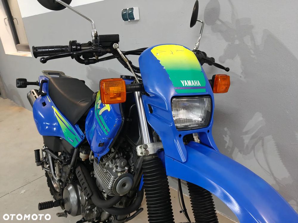 Yamaha XT - 16