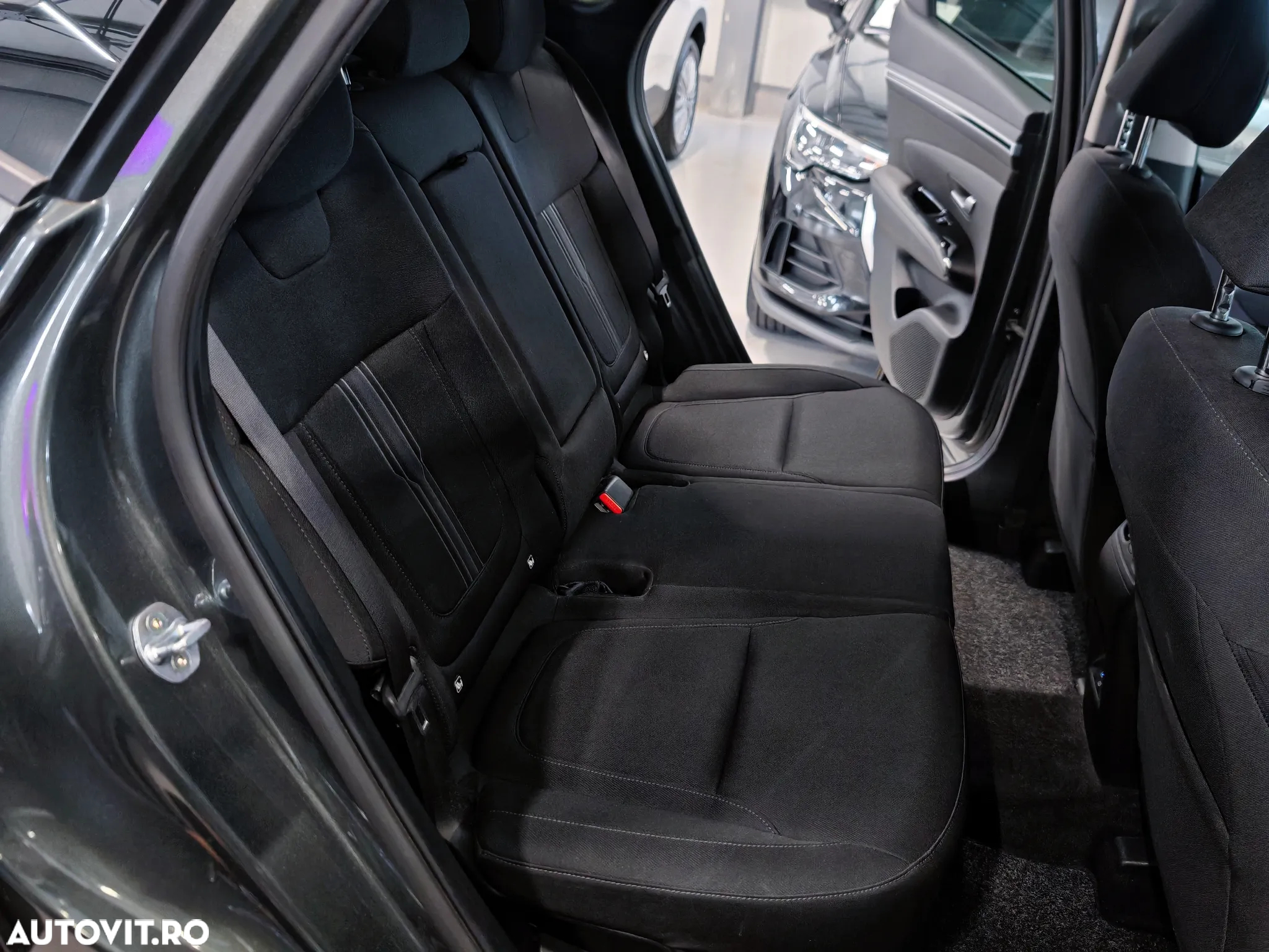 Hyundai Tucson 1.6 T-GDi HEV 2WD Select - 26