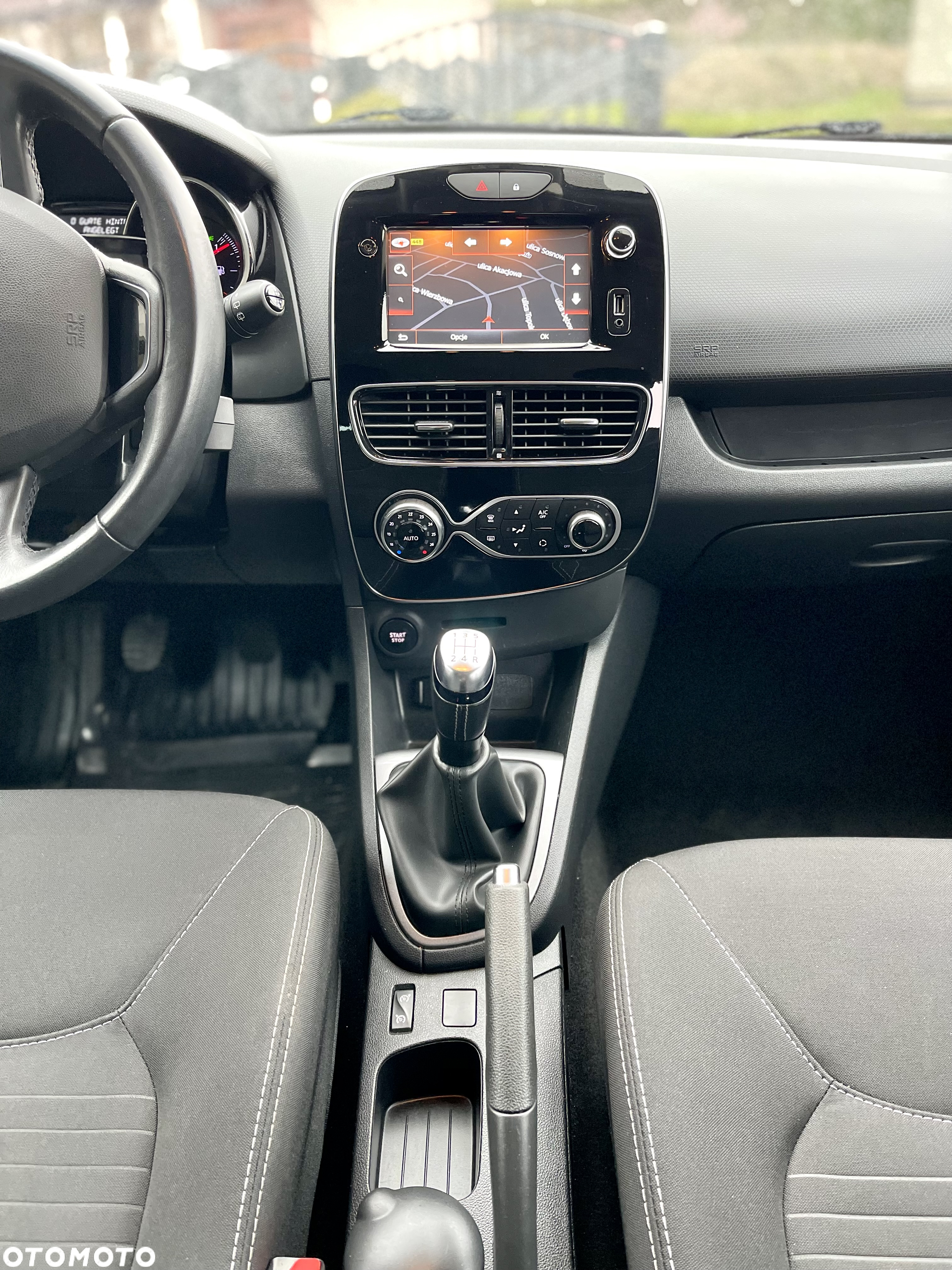 Renault Clio 0.9 TCe Limited - 20