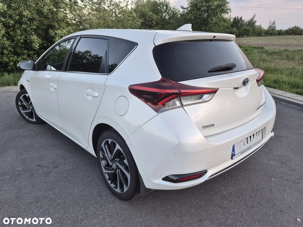 Toyota Auris - 3