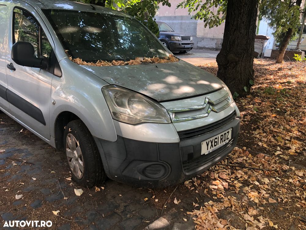 Bara fata completa cu masca grila Citroen Berlingo 2012 gri argintiu - 4