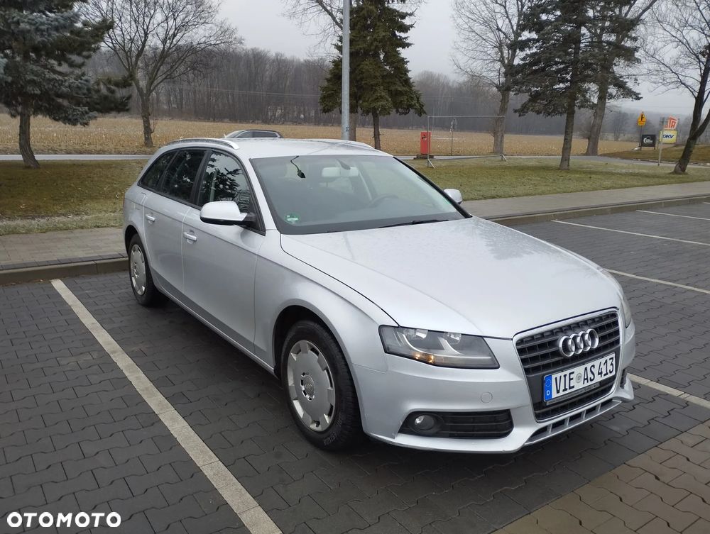 Audi A4 Avant 2.0 TDI DPF multitronic Attraction - 11
