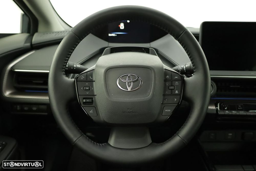 Toyota Prius 2.0 Plug-in Exclusive - 14