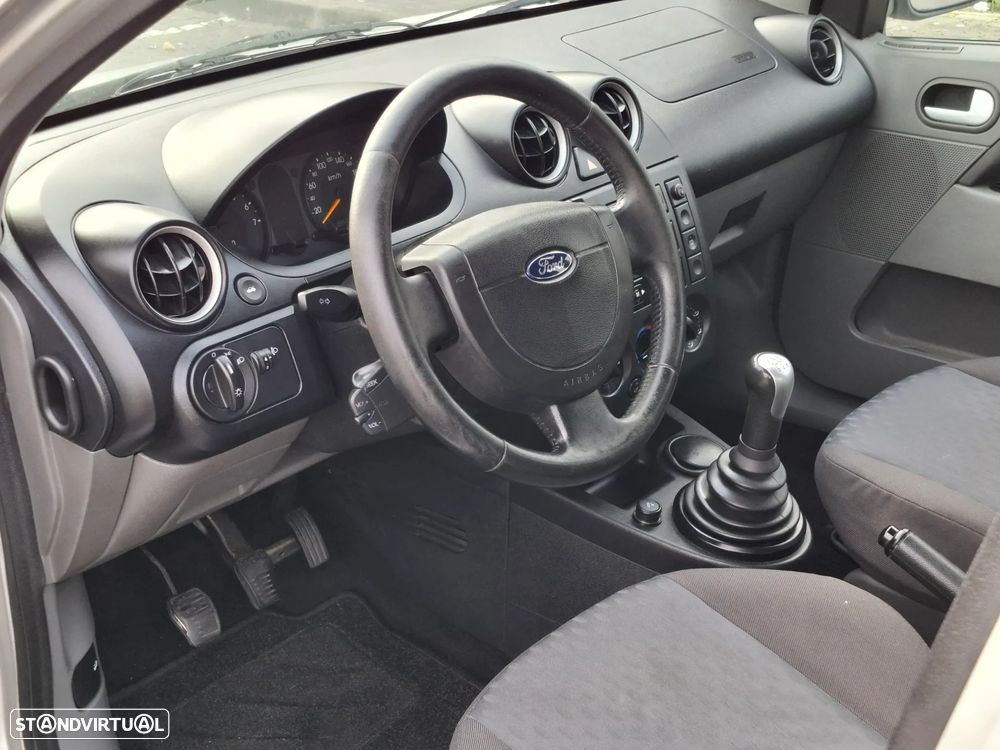 Ford Fiesta 1.4 Trend - 5