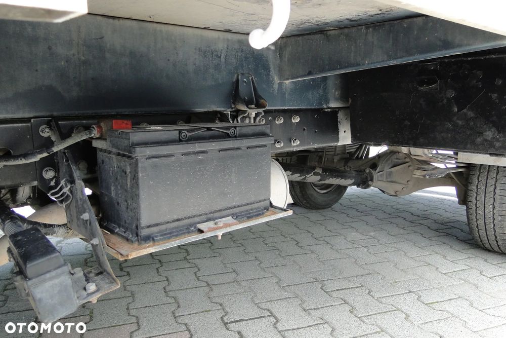 Nissan Cabstar - 24