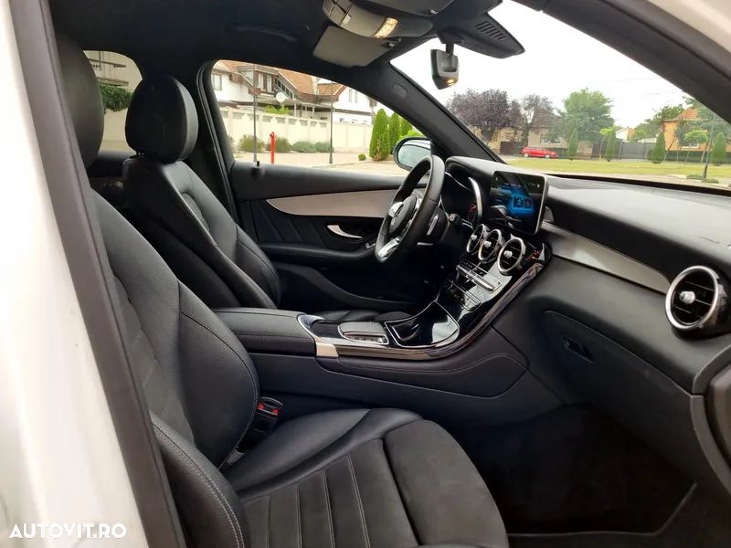 Mercedes-Benz GLC Coupe - 11