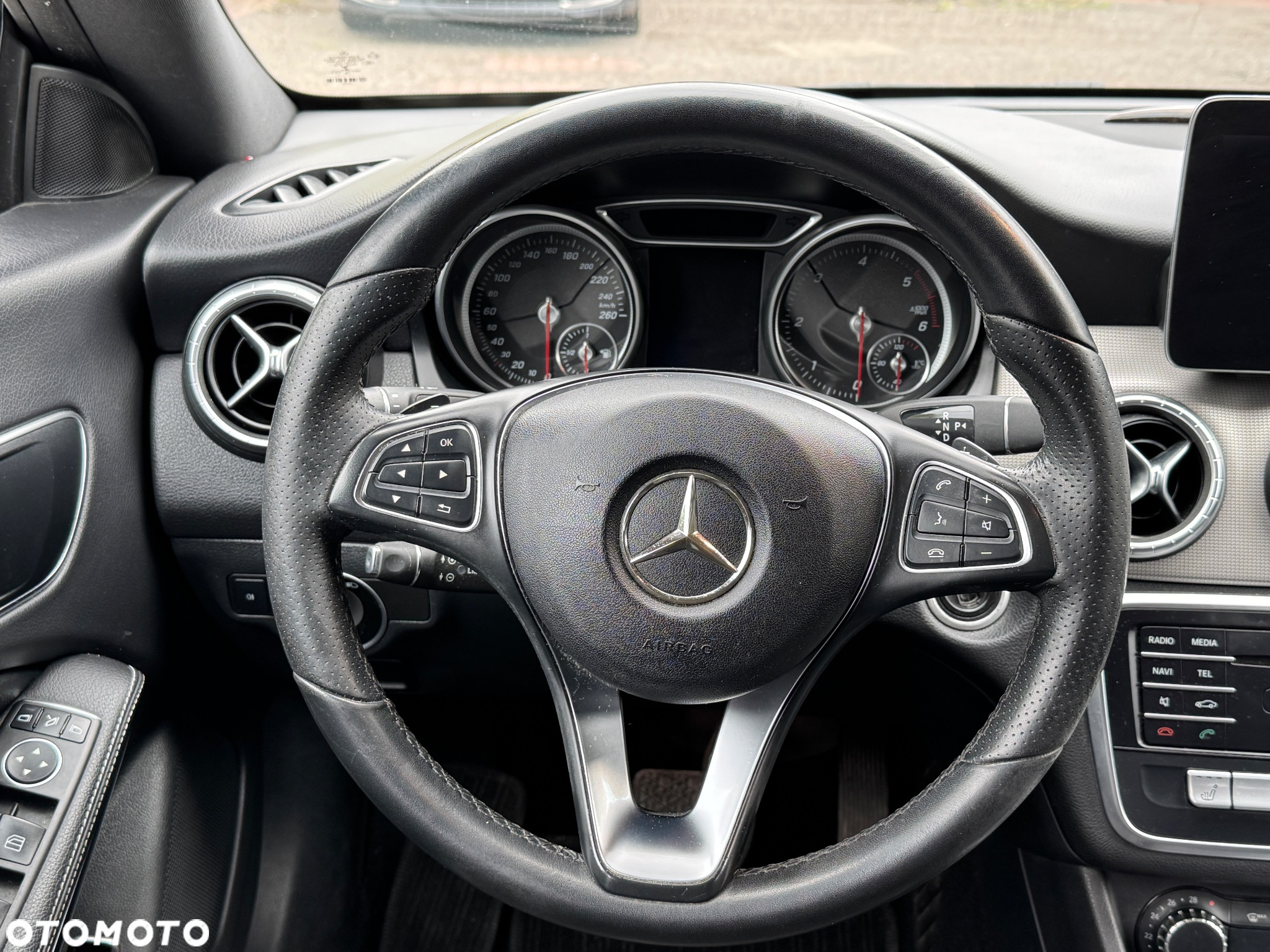 Mercedes-Benz CLA 180 (CDI) d 7G-DCT AMG Line - 10