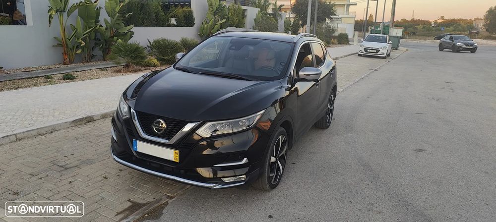 Nissan Qashqai - 1