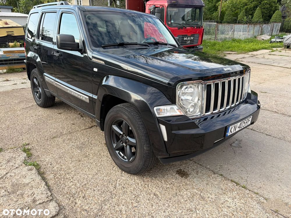 Jeep Cherokee - 1