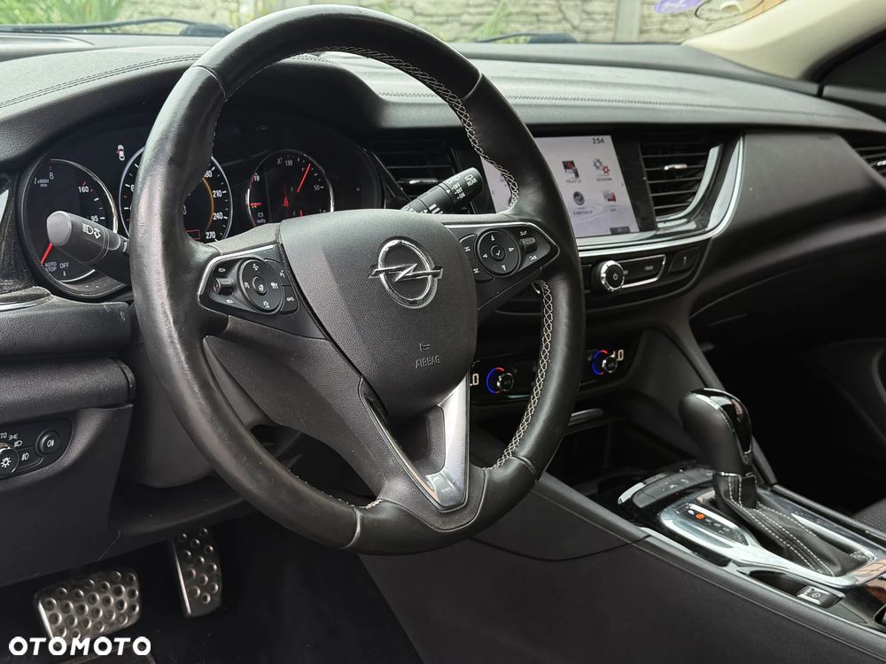 Opel Insignia 1.5 T Ultimate S&S - 11
