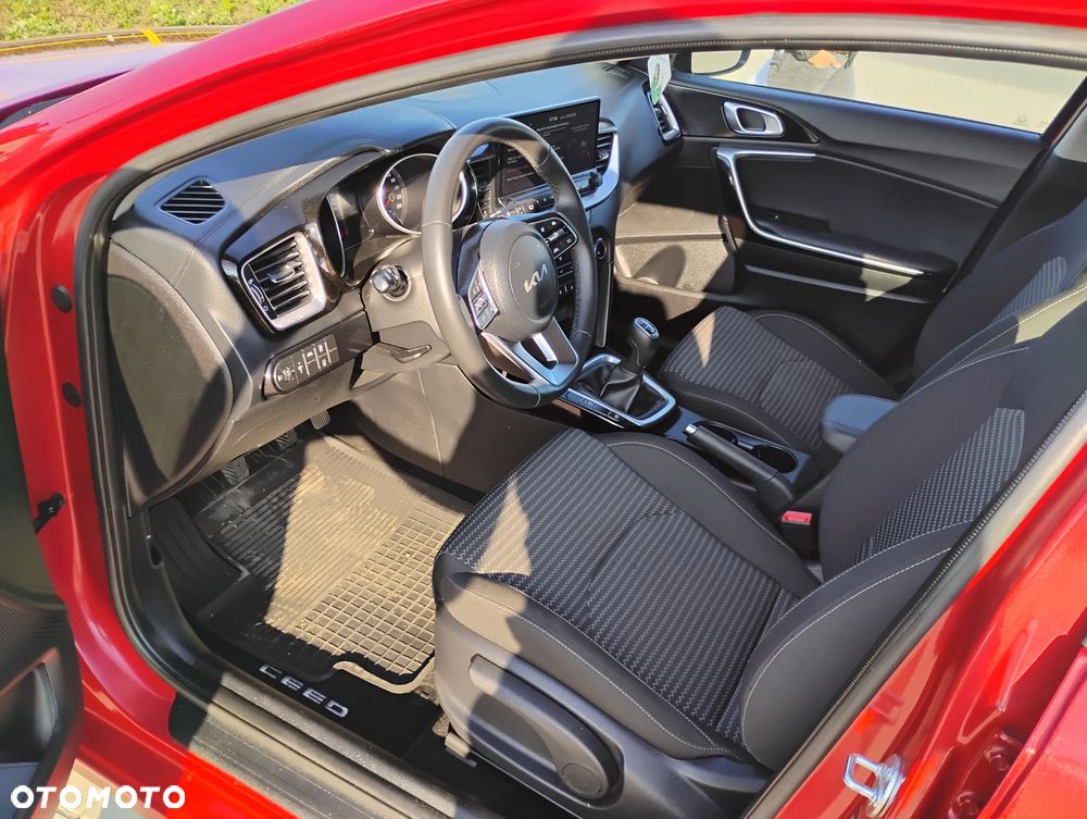 Kia Ceed 1.5 T-GDI OPF Ultimate Edition - 8