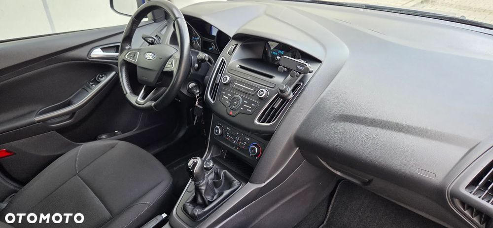 Ford Focus 1.0 EcoBoost 99g Trend - 38