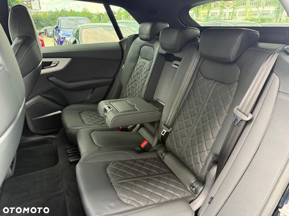 Audi SQ8 TFSI Quattro Tiptronic - 18