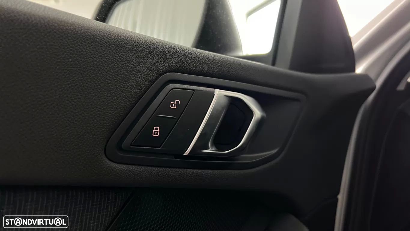 BMW 116 d Auto - 24