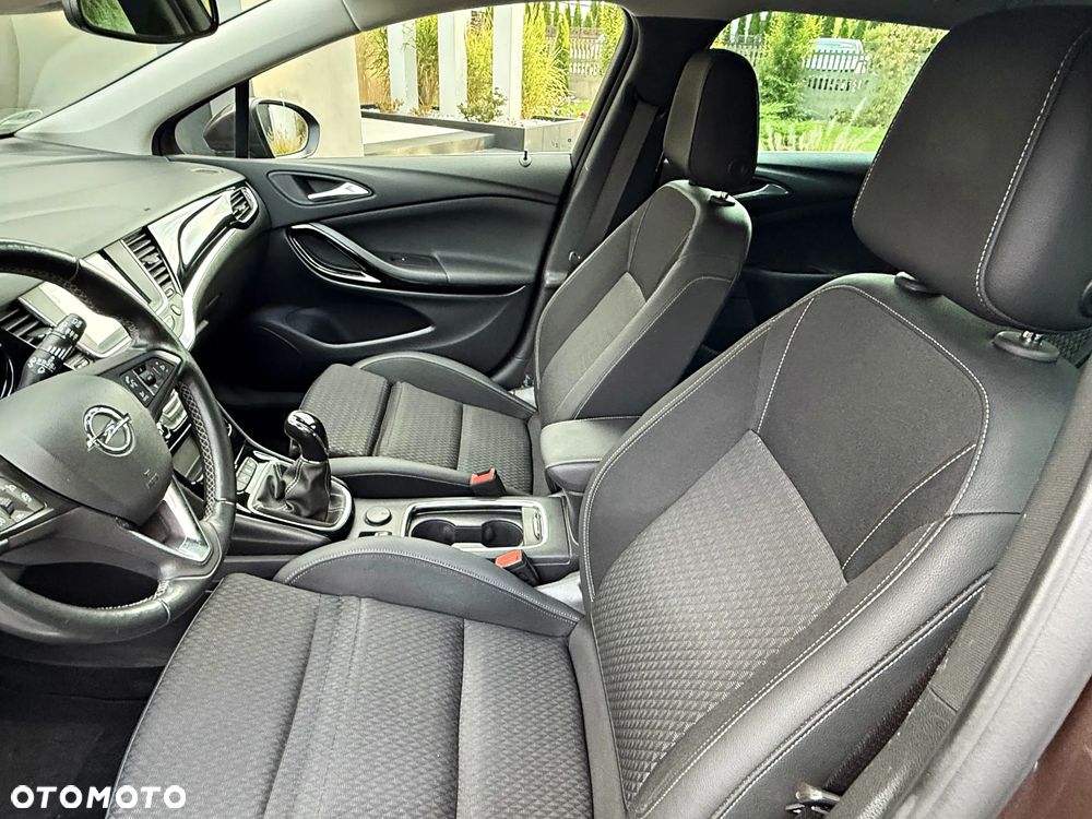 Opel Astra 1.4 Turbo Innovation - 21