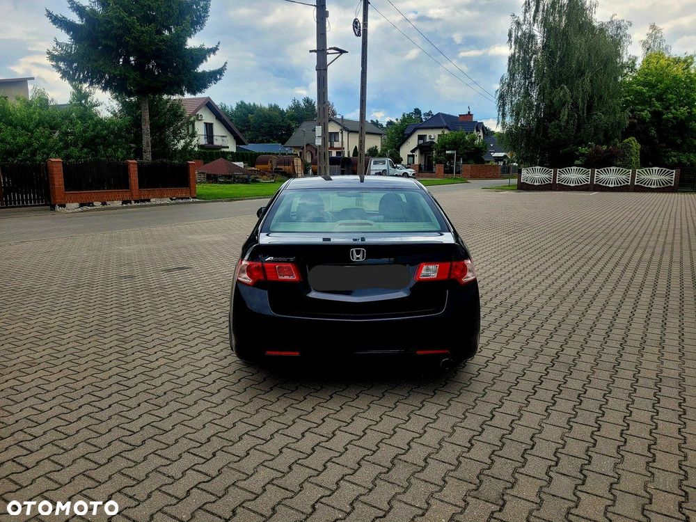 Honda Accord - 9