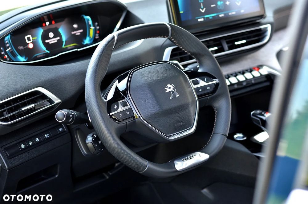 Peugeot 3008 225 e-EAT8 GT - 22