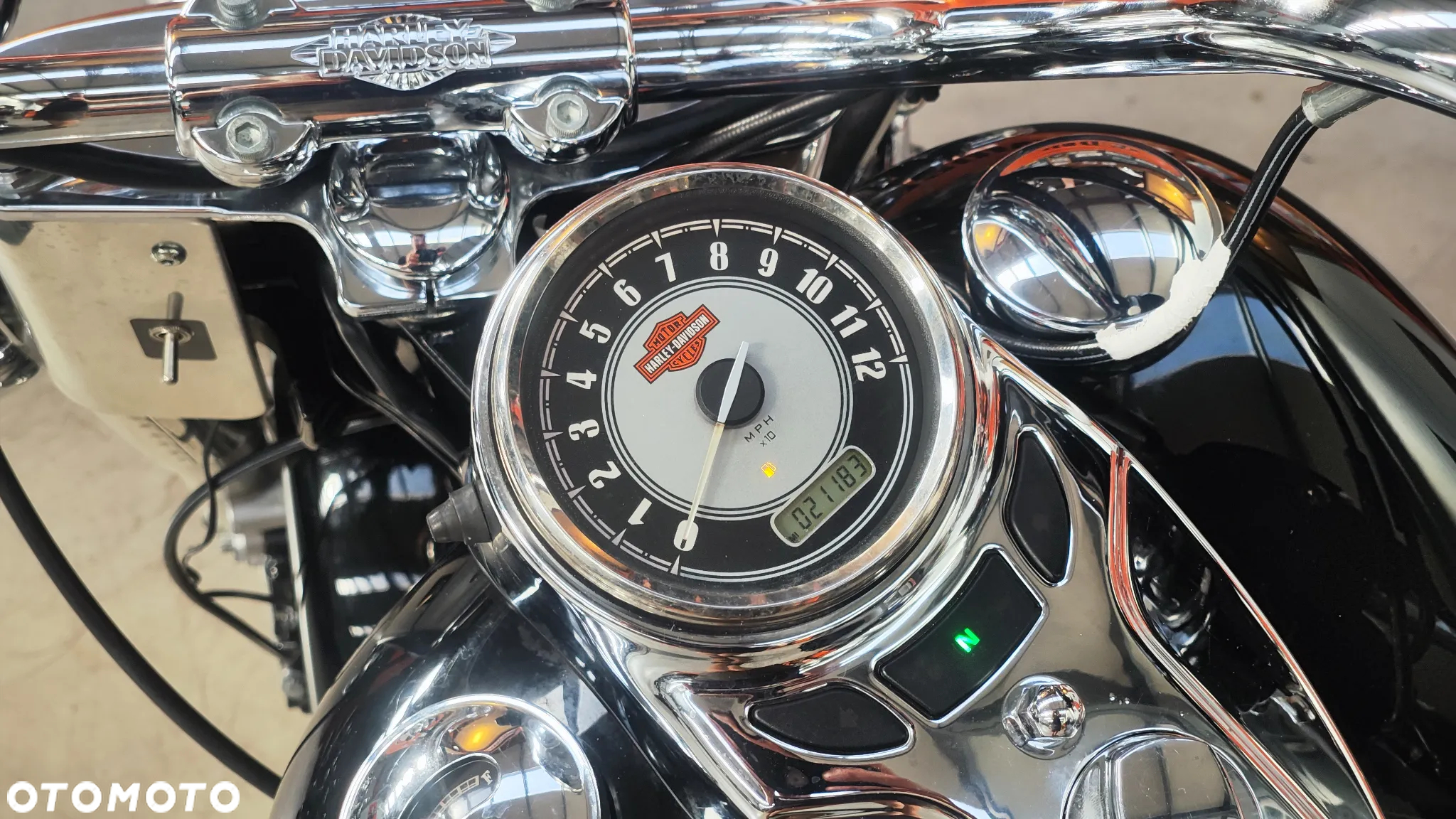 Harley-Davidson Softail Heritage Classic - 26