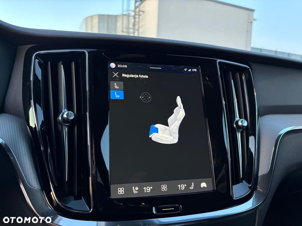 Volvo V60 B4 D Plus Bright - 33