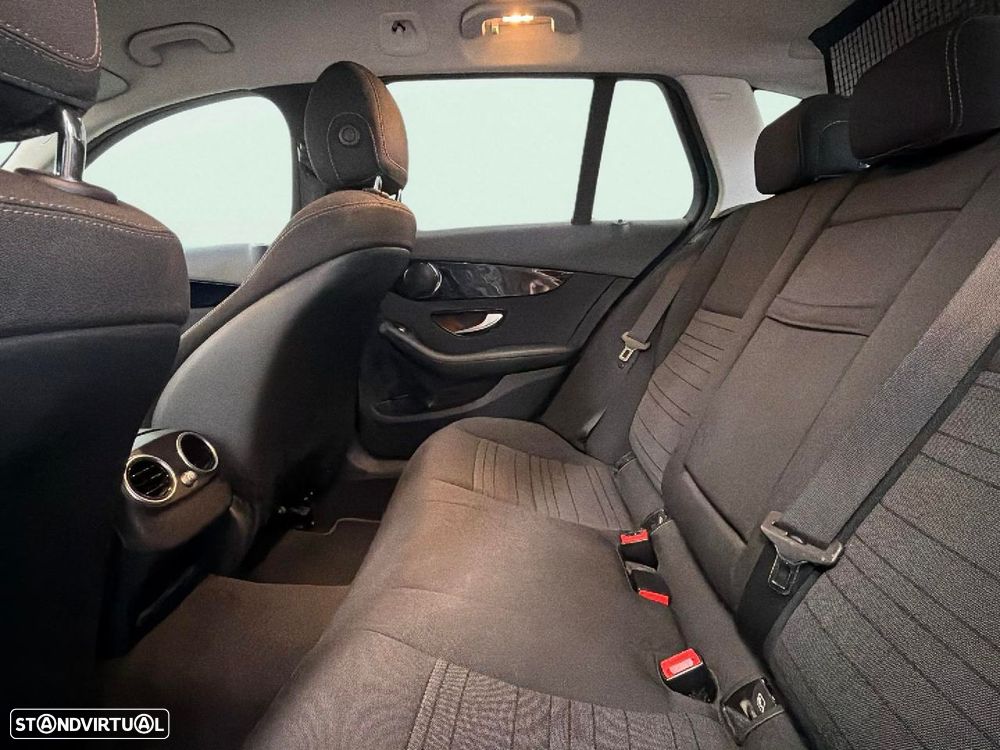 Mercedes-Benz C 300 - 21
