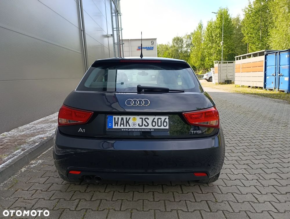 Audi A1 3-drzwiowe 1.4 TFSI 119g S tronic S line edition - 13