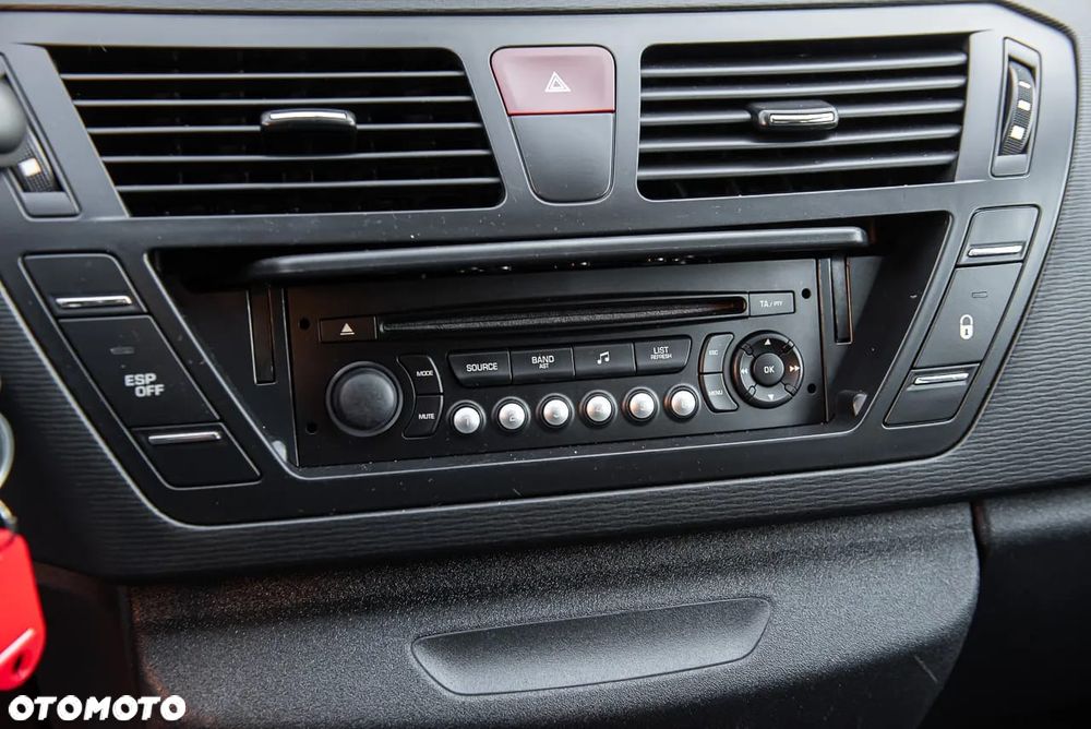 Citroën C4 Picasso 1.6 e-HDi FAP EGS6 Exclusive - 18