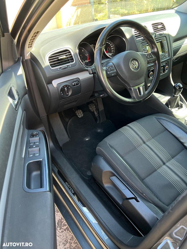 Volkswagen Golf 1.6 TDI DPF BlueMotion Technology MATCH - 8
