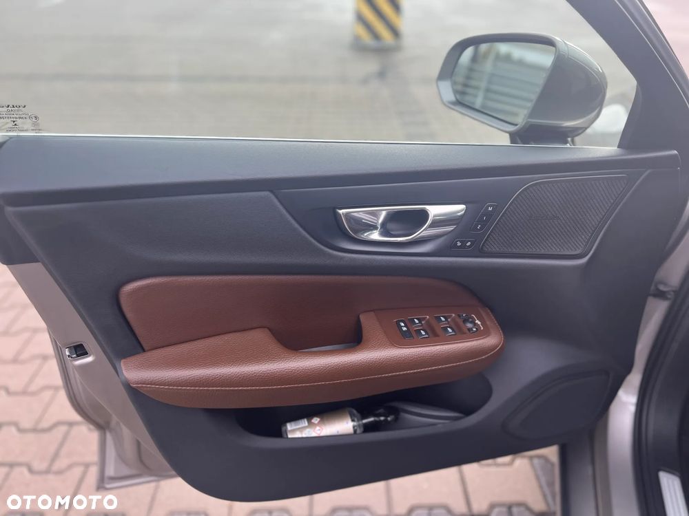 Volvo S60 T6 AWD Inscription - 22