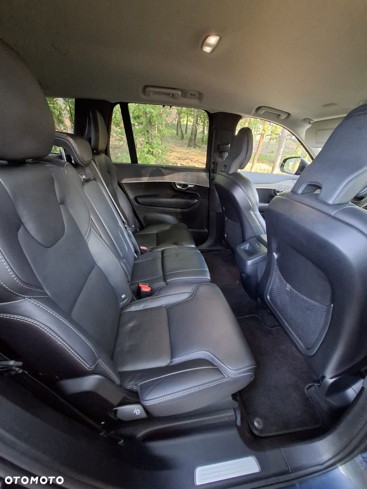 Volvo XC 90 B5 D AWD Plus Dark 7os - 7