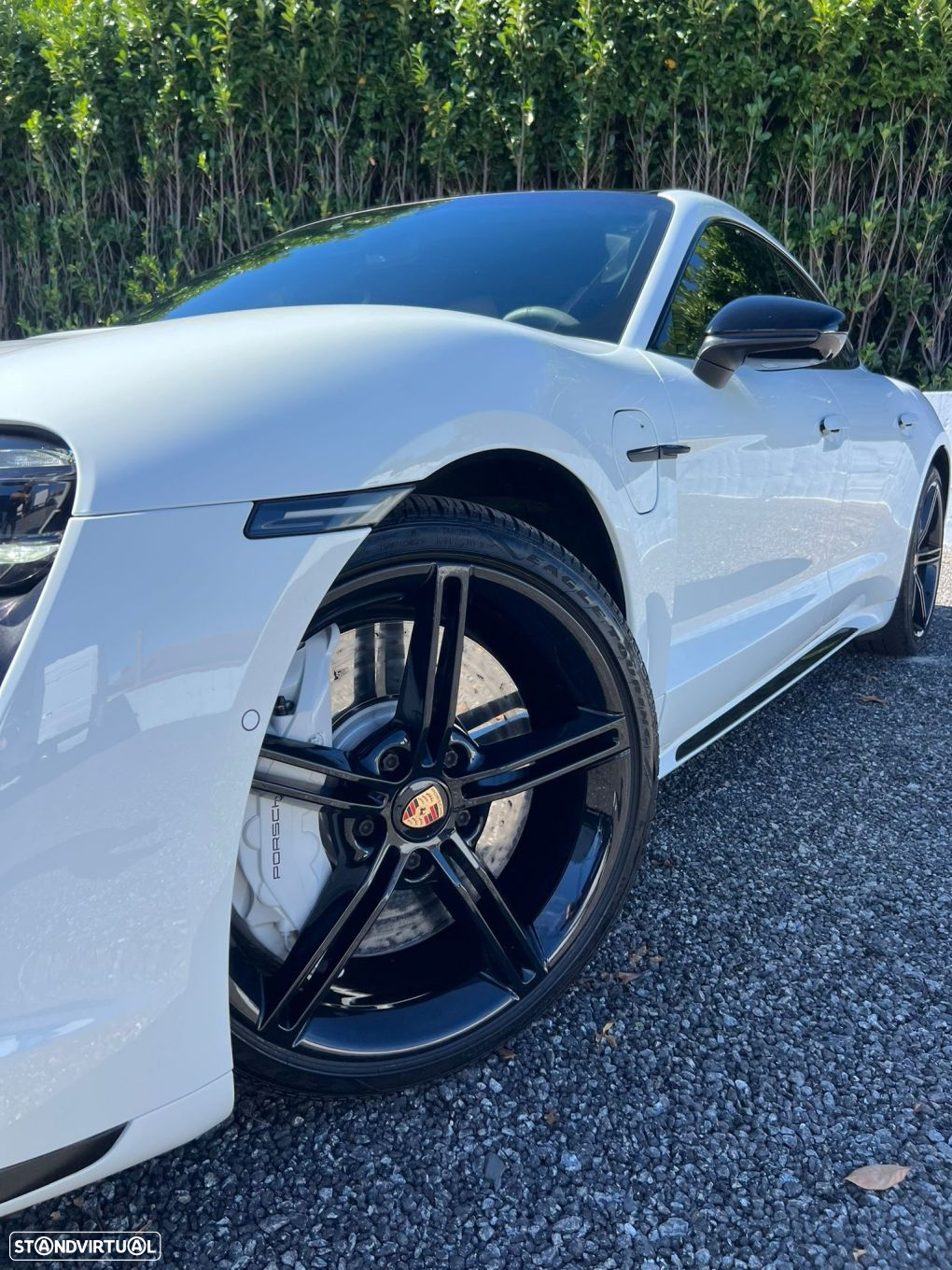 Porsche Taycan Turbo - 23