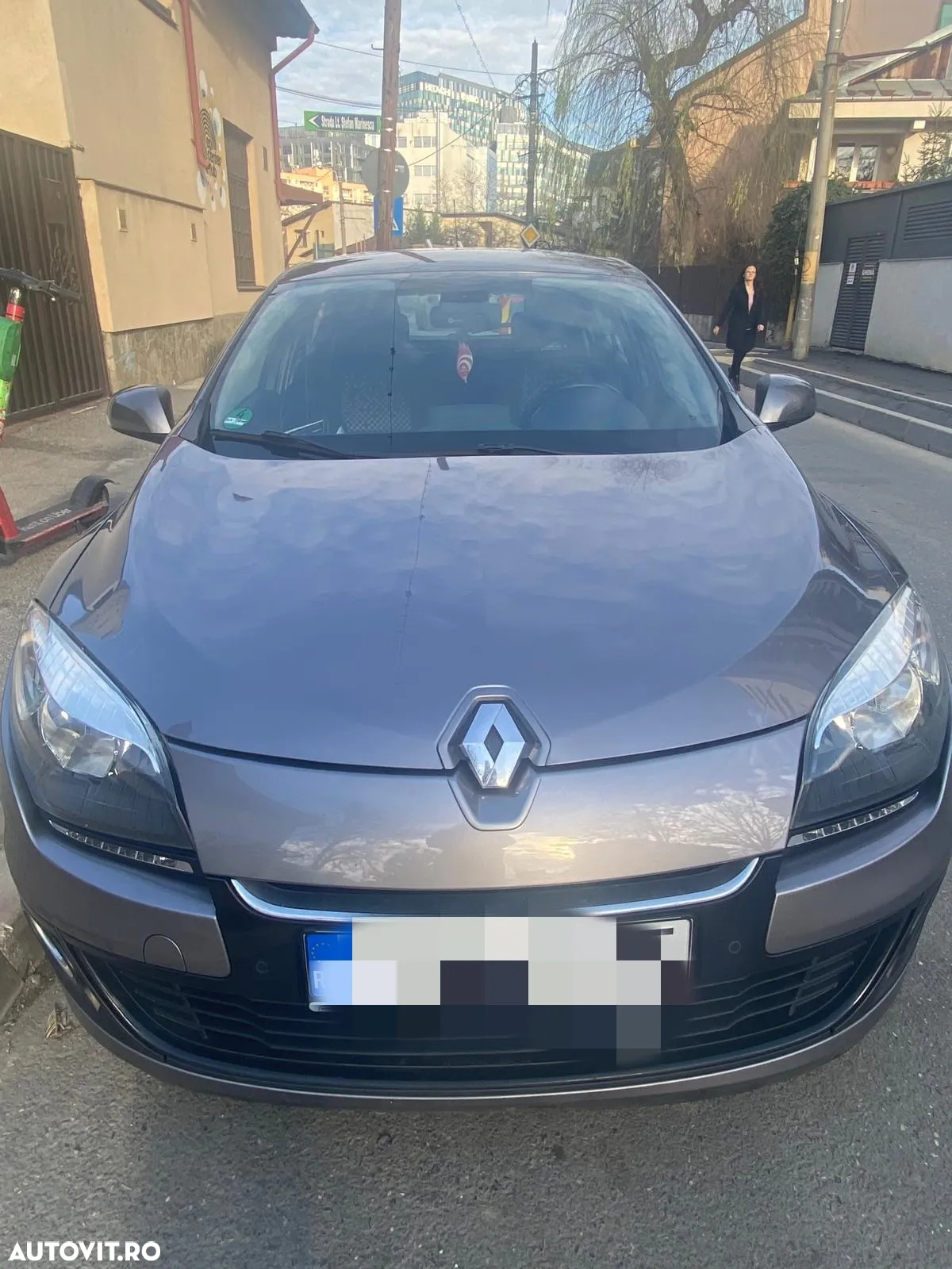Renault Megane ENERGY TCe 115 Start & Stop LIMITED - 5
