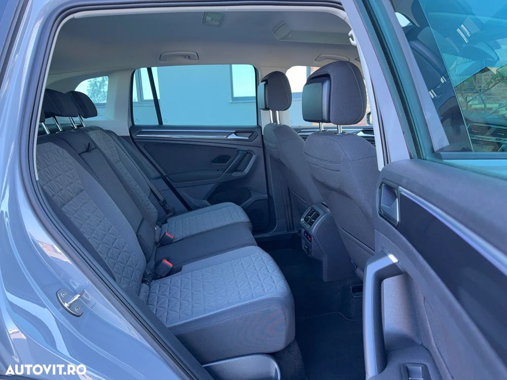 Volkswagen Tiguan - 14
