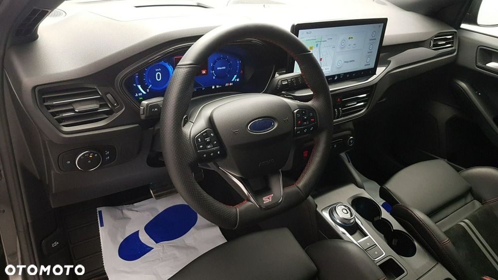 Ford Focus - 19